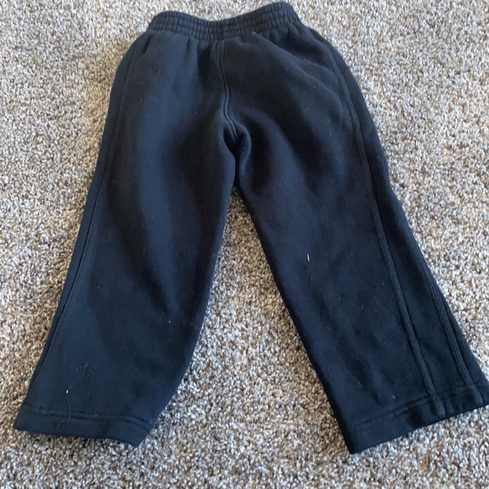 Nike Sweatpants - Picture 4 of 4
